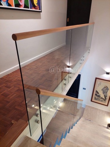 กันตกกระจก พัฒนาการ กันตกกระจก พัฒนาการ